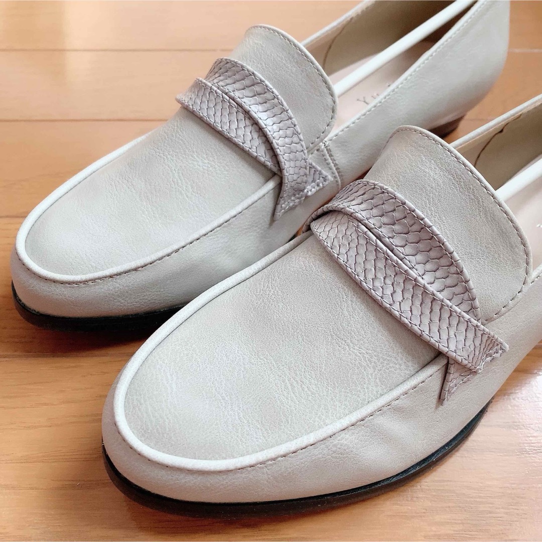 新品　Yu-Becck  パンプス レディースの靴/シューズ(ハイヒール/パンプス)の商品写真