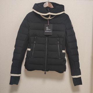 モンクレール(MONCLER)の★未使用タグ付き★モンクレール グルノーブル　LAMOURA　ダウンジャケット(ダウンジャケット)