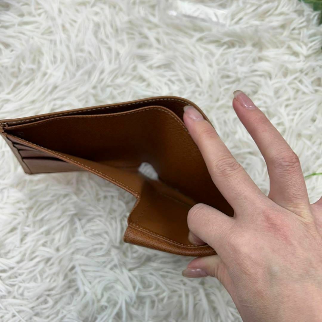 LOUIS VUITTON(ルイヴィトン)のLouis Vuitton ルイヴィトン メンズ 二つ折り財布 エピ ベージュ メンズのファッション小物(折り財布)の商品写真