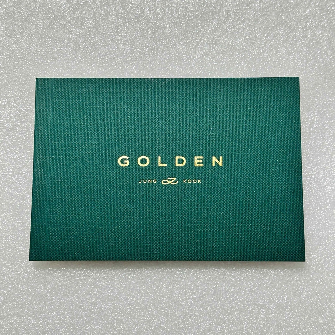 防弾少年団(BTS)(ボウダンショウネンダン)のBTS ジョングクgolden weverse album 新品 フォトブック エンタメ/ホビーのCD(K-POP/アジア)の商品写真