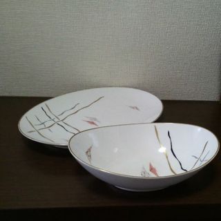 ノリタケ(Noritake)のヴィンテージ　ノリタケ　昭和モダン柄　深皿＆大皿セット(食器)