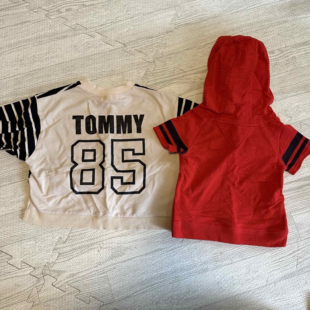 TOMMY HILFIGER(トミーヒルフィガー)のひろママ様専用TOMMY 80cm 半袖パーカー＆長袖 キッズ/ベビー/マタニティのベビー服(~85cm)(Ｔシャツ)の商品写真