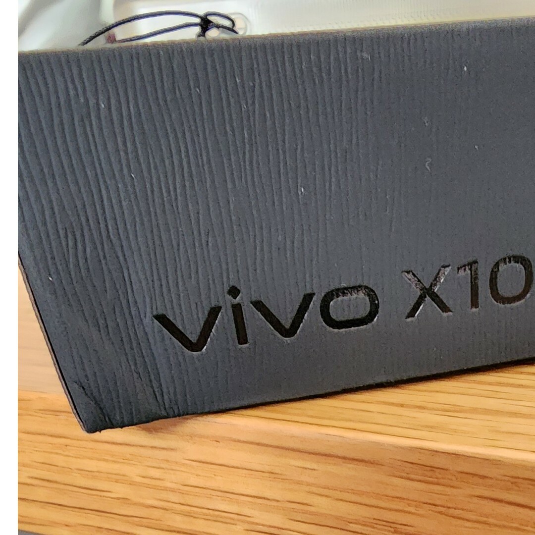 vivox100pro スマホ/家電/カメラのスマートフォン/携帯電話(スマートフォン本体)の商品写真