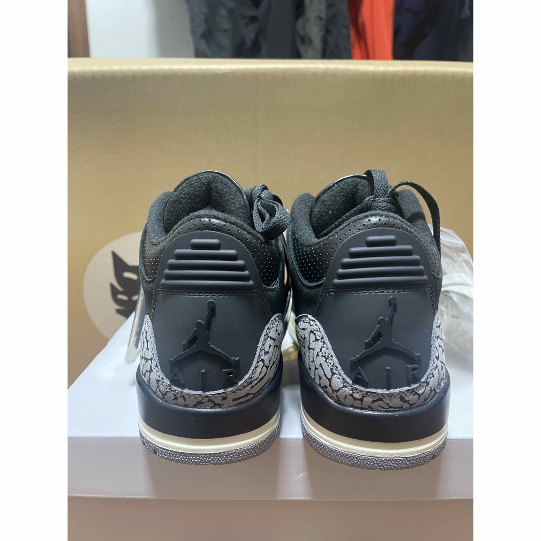 NIKE(ナイキ)の【新品未使用】Nike Air Jordan 3Retro "Off Noir" メンズの靴/シューズ(スニーカー)の商品写真