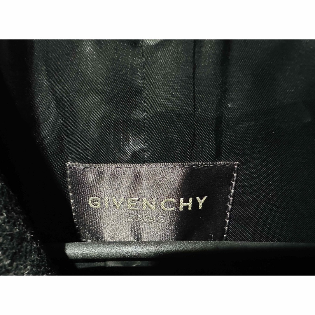 GIVENCHY(ジバンシィ)のジバンシー ピーコート GIVENCHY 黒 美品 レディースのジャケット/アウター(ピーコート)の商品写真