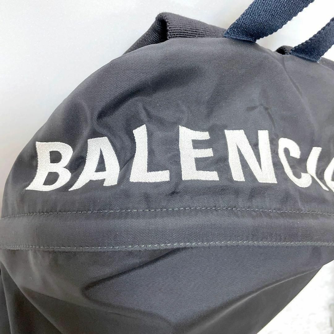 Balenciaga(バレンシアガ)のバレンシアガ BALENCIAGA メンズ　レディース　リュック　ブラック メンズのバッグ(バッグパック/リュック)の商品写真