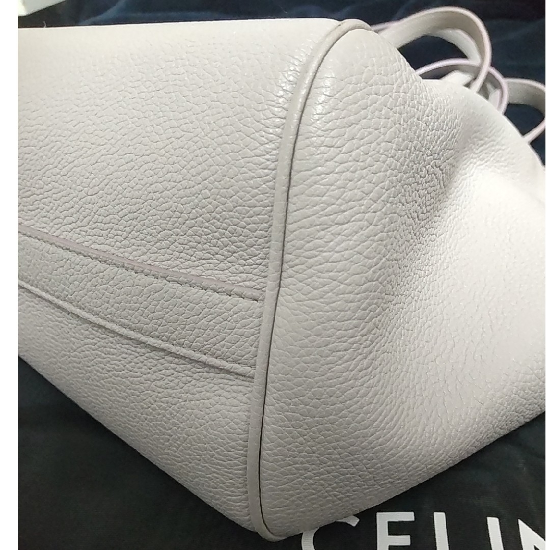 celine(セリーヌ)のお値下げ中☆セリーヌ  スモールフォールドカバ ハンドバッグ 七五三 入学式 レディースのバッグ(ハンドバッグ)の商品写真