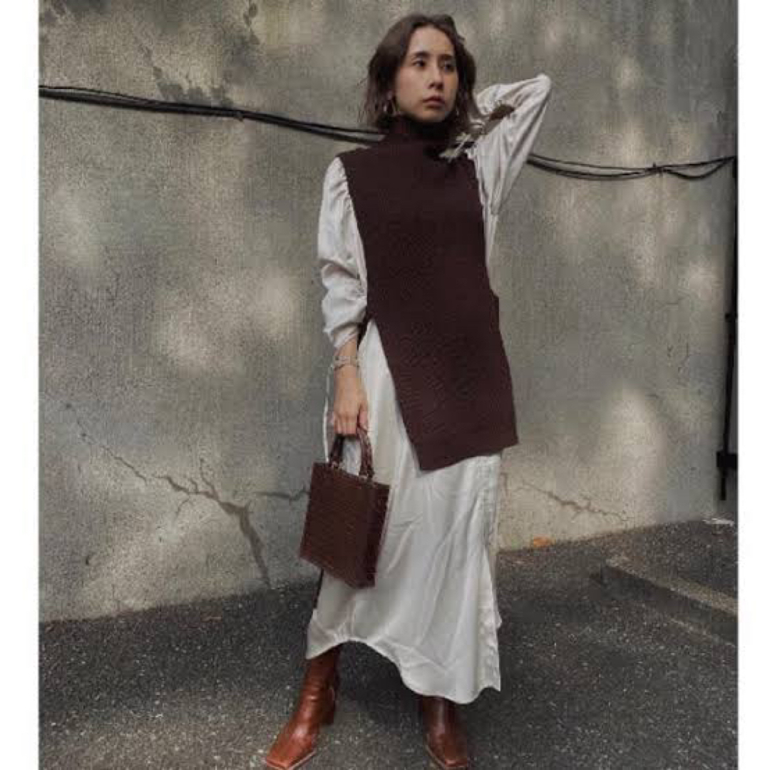 Ameri VINTAGE(アメリヴィンテージ)のVEST LAYERED SHIRT DRESS レディースのワンピース(ロングワンピース/マキシワンピース)の商品写真