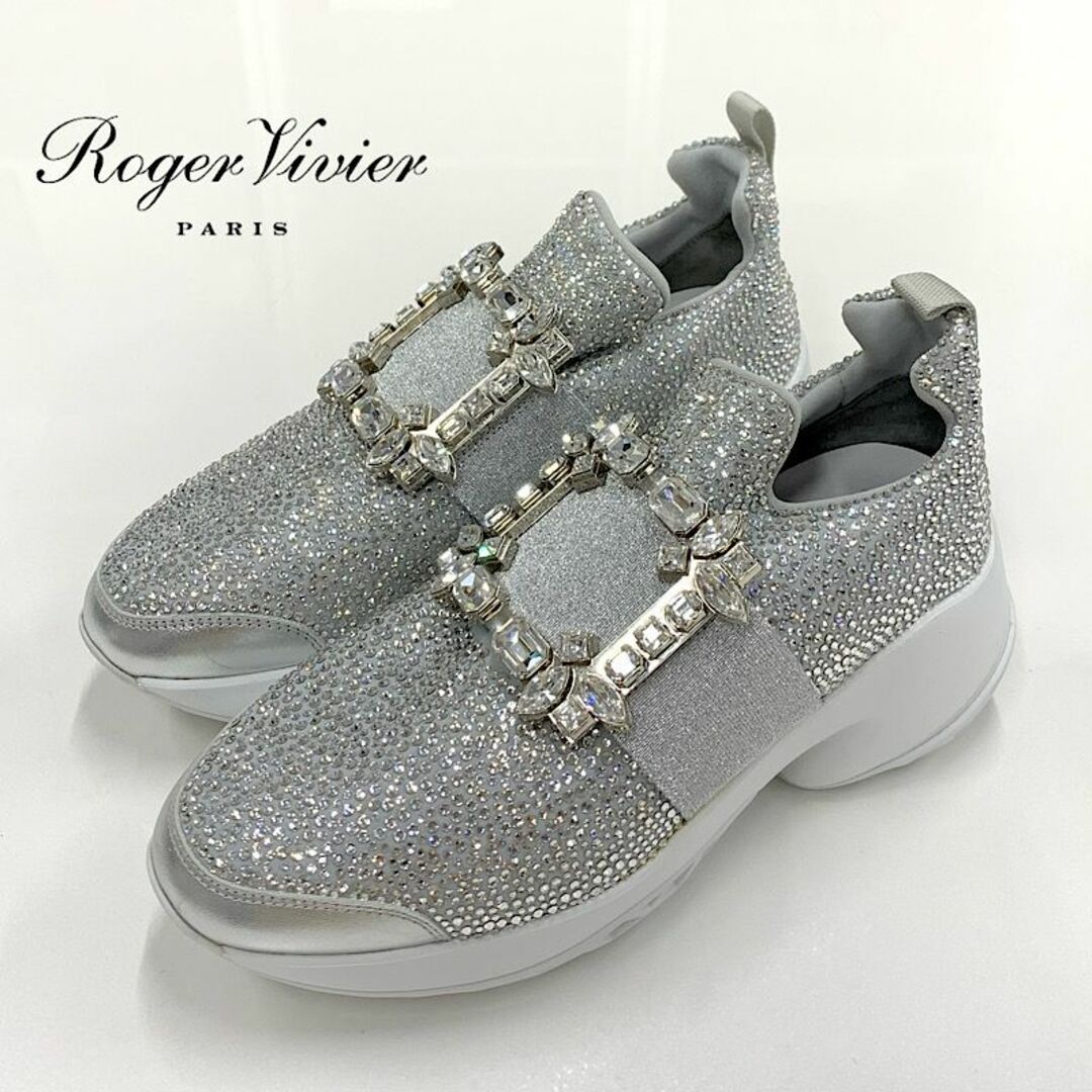 ROGER VIVIER(ロジェヴィヴィエ)の9081 ロジェヴィヴィエ ヴィヴラン ストラスバックル ビジュー スニーカー レディースの靴/シューズ(スニーカー)の商品写真