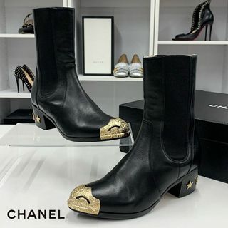 シャネル ブーツ(レディース)（ゴールド）の通販 100点以上 | CHANELの