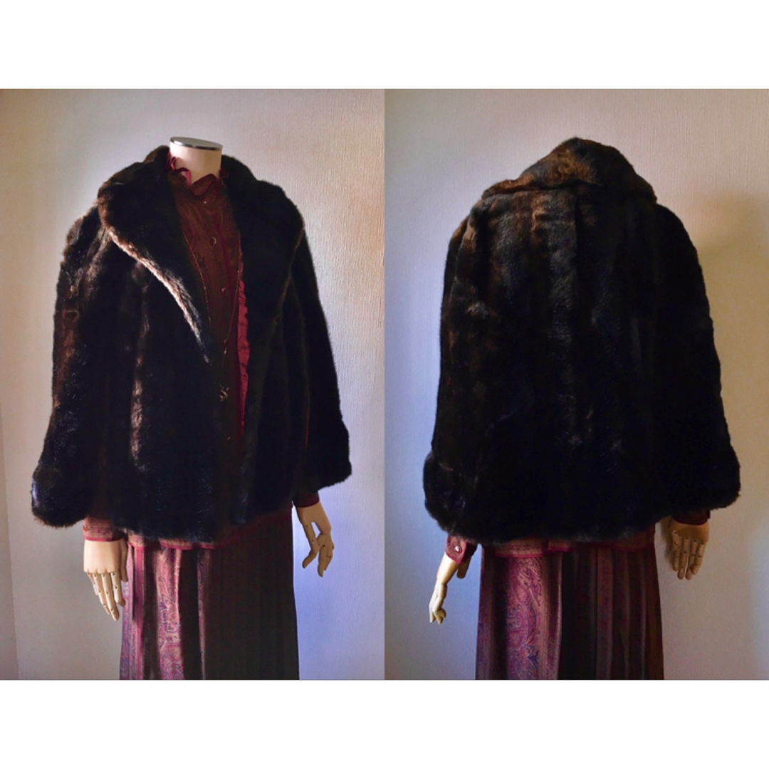 FUMIKA_UCHIDA(フミカウチダ)の60s Vintage French Made Fur Cape Jacket レディースのジャケット/アウター(ポンチョ)の商品写真