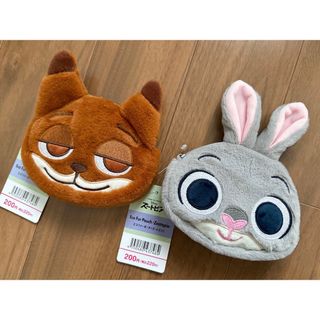 ディズニー(Disney)の【新品・未使用・タグ付き】ズートピア DAISO エコファーポーチ 2個セット(キャラクターグッズ)