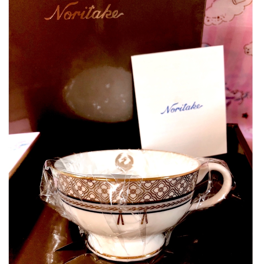 Noritake(ノリタケ)の刀剣乱舞 Noritake ノリタケ ティーカップ＆ソーサーセット 鶴丸国永 エンタメ/ホビーのおもちゃ/ぬいぐるみ(キャラクターグッズ)の商品写真