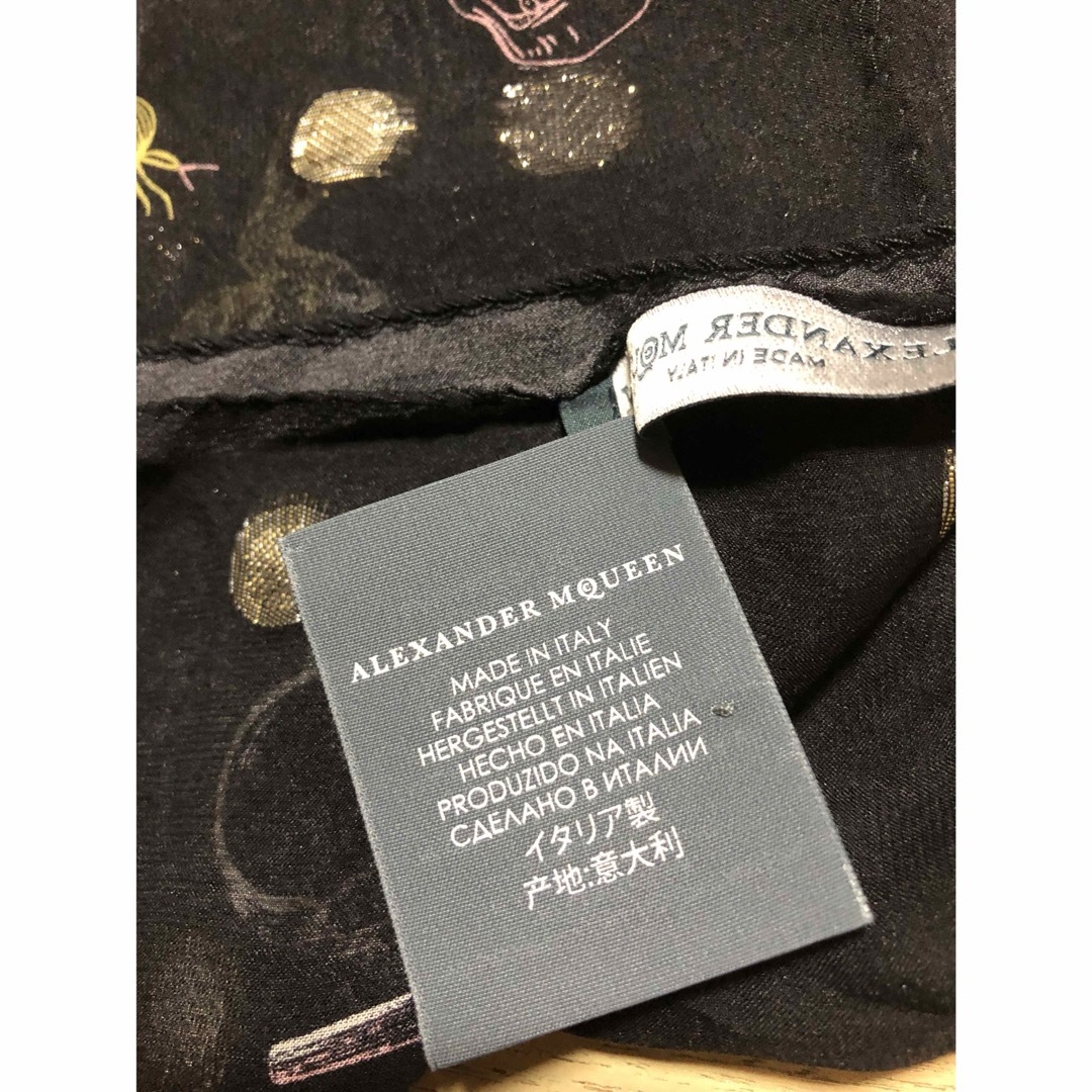 Alexander McQueen(アレキサンダーマックイーン)のALEXANDER McQUEEN  アレキサンダーマックイーン ストール レディースのファッション小物(ストール/パシュミナ)の商品写真