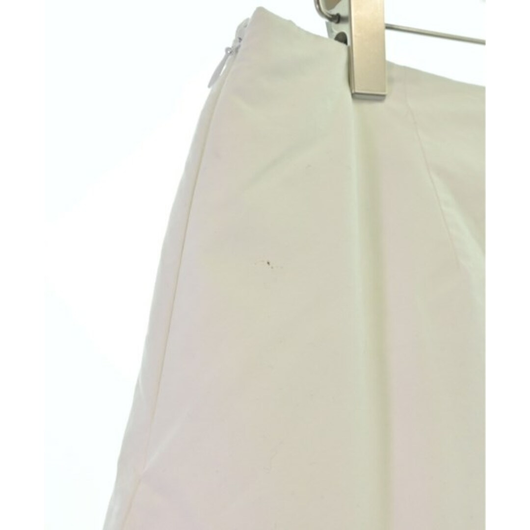 PRADA(プラダ)のPRADA プラダ ミニスカート 42(M位) 白 【古着】【中古】 レディースのスカート(ミニスカート)の商品写真