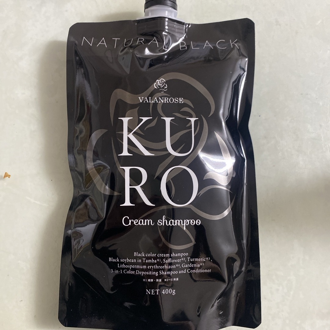KURO(クロ)のバランローズKUROクリームシャンプー コスメ/美容のヘアケア/スタイリング(白髪染め)の商品写真