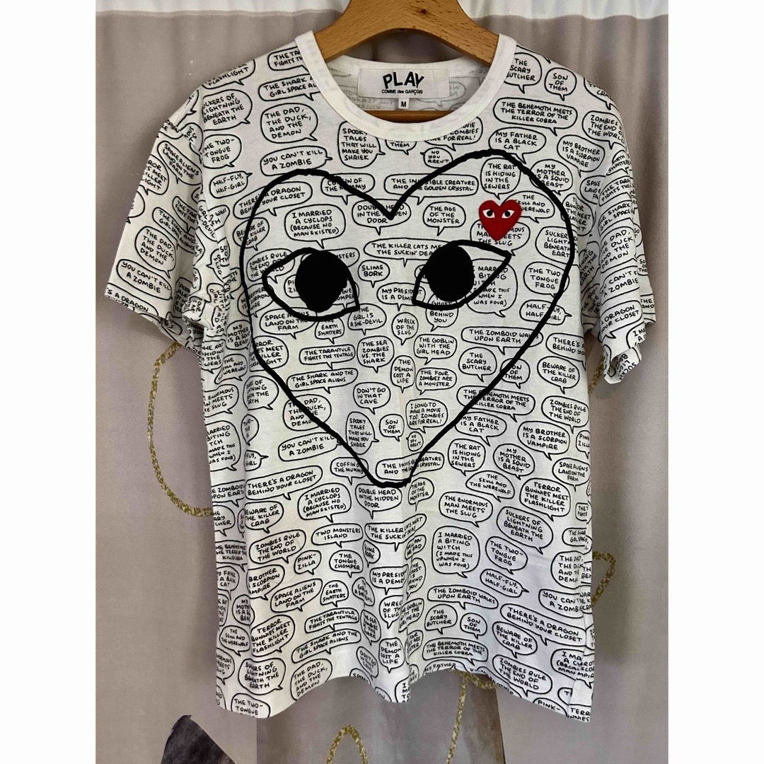 COMME des GARCONS(コムデギャルソン)のプレイコムデギャルソン マットグレイニング コラボ Tシャツ メンズのトップス(Tシャツ/カットソー(半袖/袖なし))の商品写真