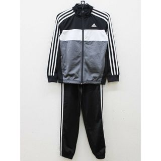 アディダス(adidas)の【春物 新入荷!】◇アディダス/adidas◇140cm ジャージ上下セット 黒×白【中古】子供服 キッズ kids ジュニア 男の子 女の子 春秋冬 tops 911042(その他)