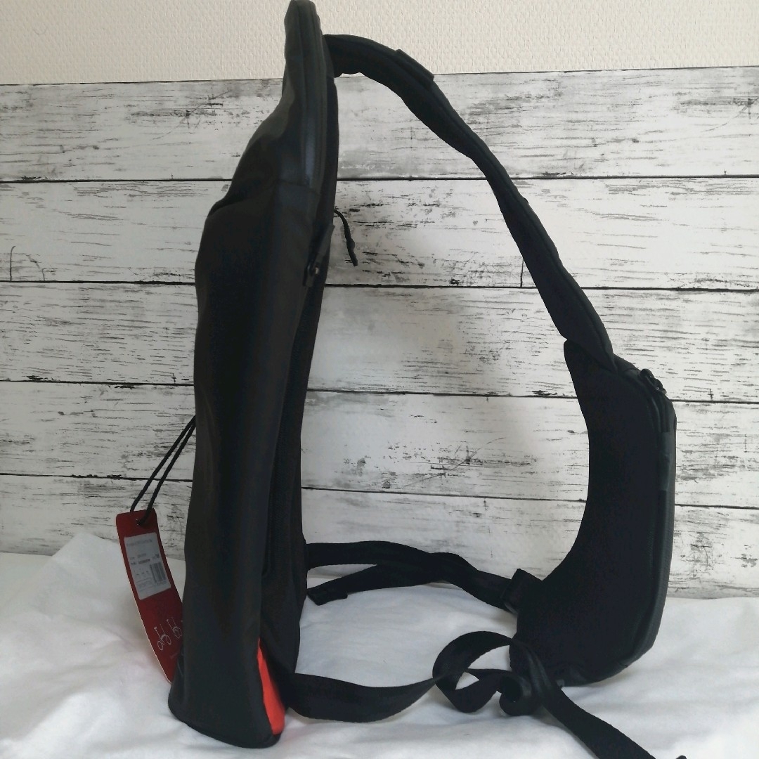 BROMPTON - 新品未使用タグ付 希少【BROMPTON CHPT3】Sling Bag BROMPTON - 新品未使用タグ付 希少【BROMPTON CHPT3】Sling Bag