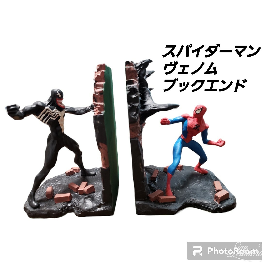 レア　スパイダーマン　ヴェノム　ブックスタンド　ブックエンド　本立て インテリア/住まい/日用品の収納家具(本収納)の商品写真