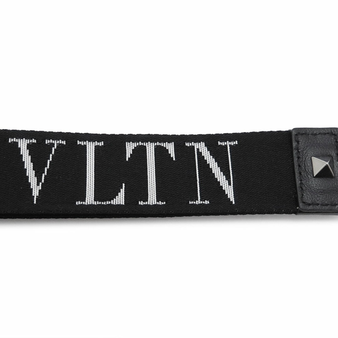 valentino garavani(ヴァレンティノガラヴァーニ)のヴァレンティノ キーリング 3Y2P0P99RUH 0NI キーホルダー VLTN ブラック 黒 VALENTINO メンズのファッション小物(キーホルダー)の商品写真