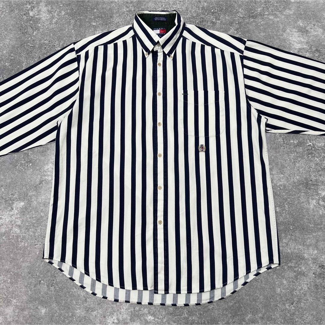 TOMMY HILFIGER(トミーヒルフィガー)のトミーヒルフィガー☆オールド刺繍ロゴボールドストライプシャツ 90s ネイビー メンズのトップス(シャツ)の商品写真