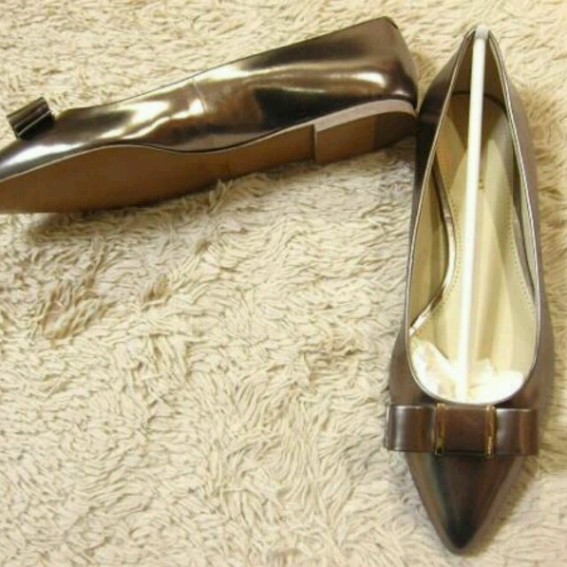 COACH(コーチ)の23cm   未使用品　COACH   リボンローヒールパンプス レディースの靴/シューズ(ハイヒール/パンプス)の商品写真