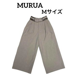 ムルーア(MURUA)のMURUA  ハイウエストタックパンツ　Mサイズ　美品(カジュアルパンツ)