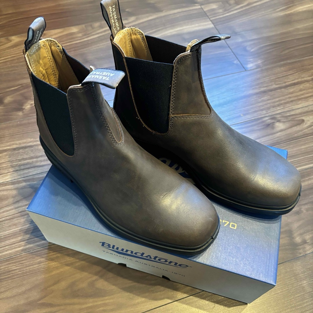 Blundstone(ブランドストーン)のBlundstone ドレスブーツ スクエアトゥ アンティークブラウン UK8 メンズの靴/シューズ(ブーツ)の商品写真