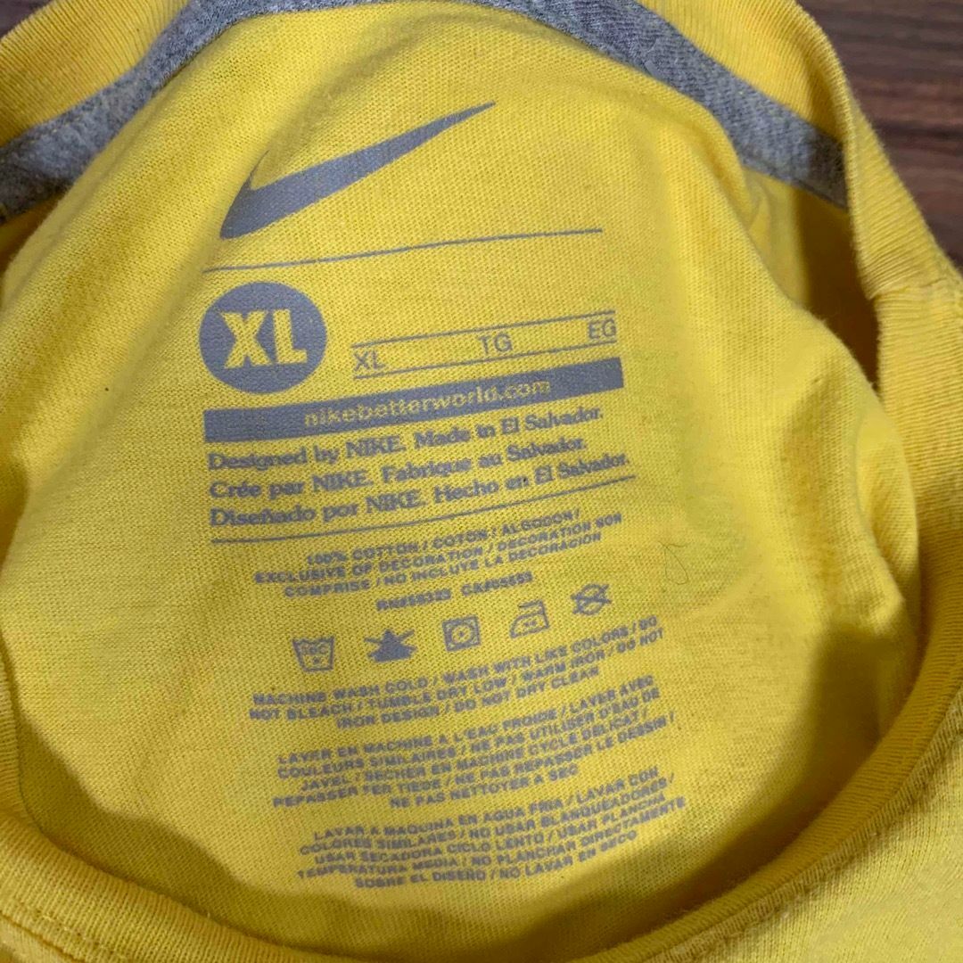 NIKE(ナイキ)のナイキ NIKE Tシャツ XLサイズ 黄色 イエロー 半袖 ロゴ プリント レディースのトップス(Tシャツ(半袖/袖なし))の商品写真