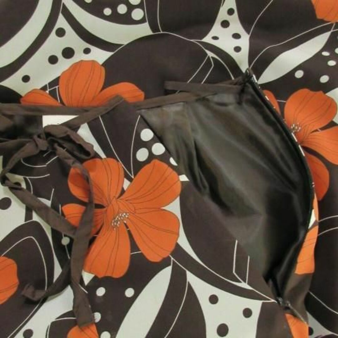AGRAN Vee スカート フレア ひざ丈 花柄 7 220725AH20A レディースのスカート(ひざ丈スカート)の商品写真