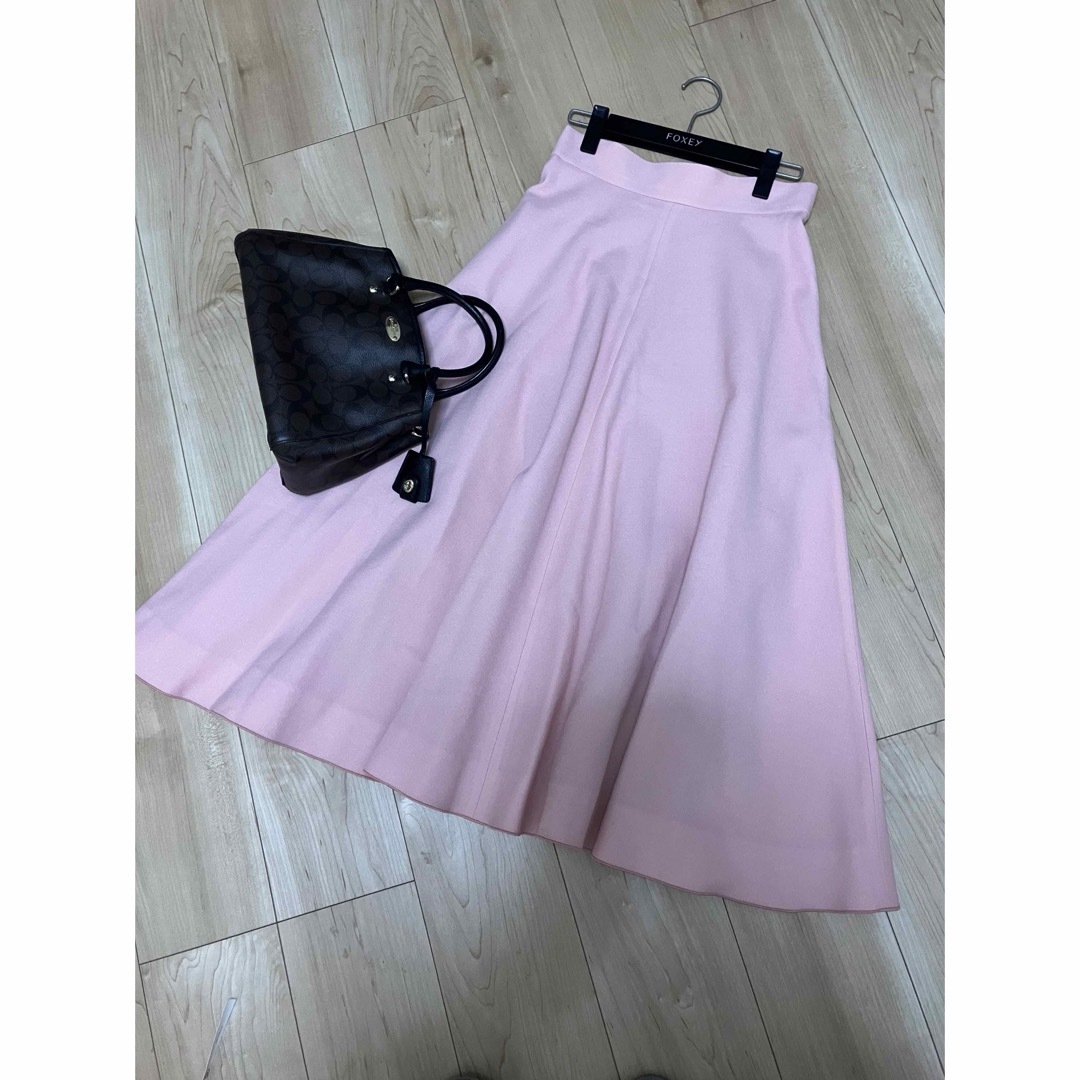 ANAYI(アナイ)の新品　ANAYI 2021 スカート　ピンク　アナイ レディースのスカート(ロングスカート)の商品写真