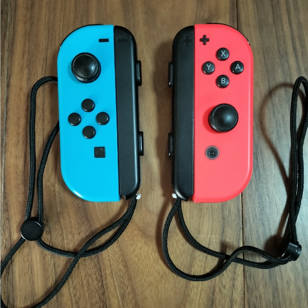 Nintendo Switch(ニンテンドースイッチ)の中古ジャンク品 Nintendo Switch Joy-Con エンタメ/ホビーのゲームソフト/ゲーム機本体(その他)の商品写真