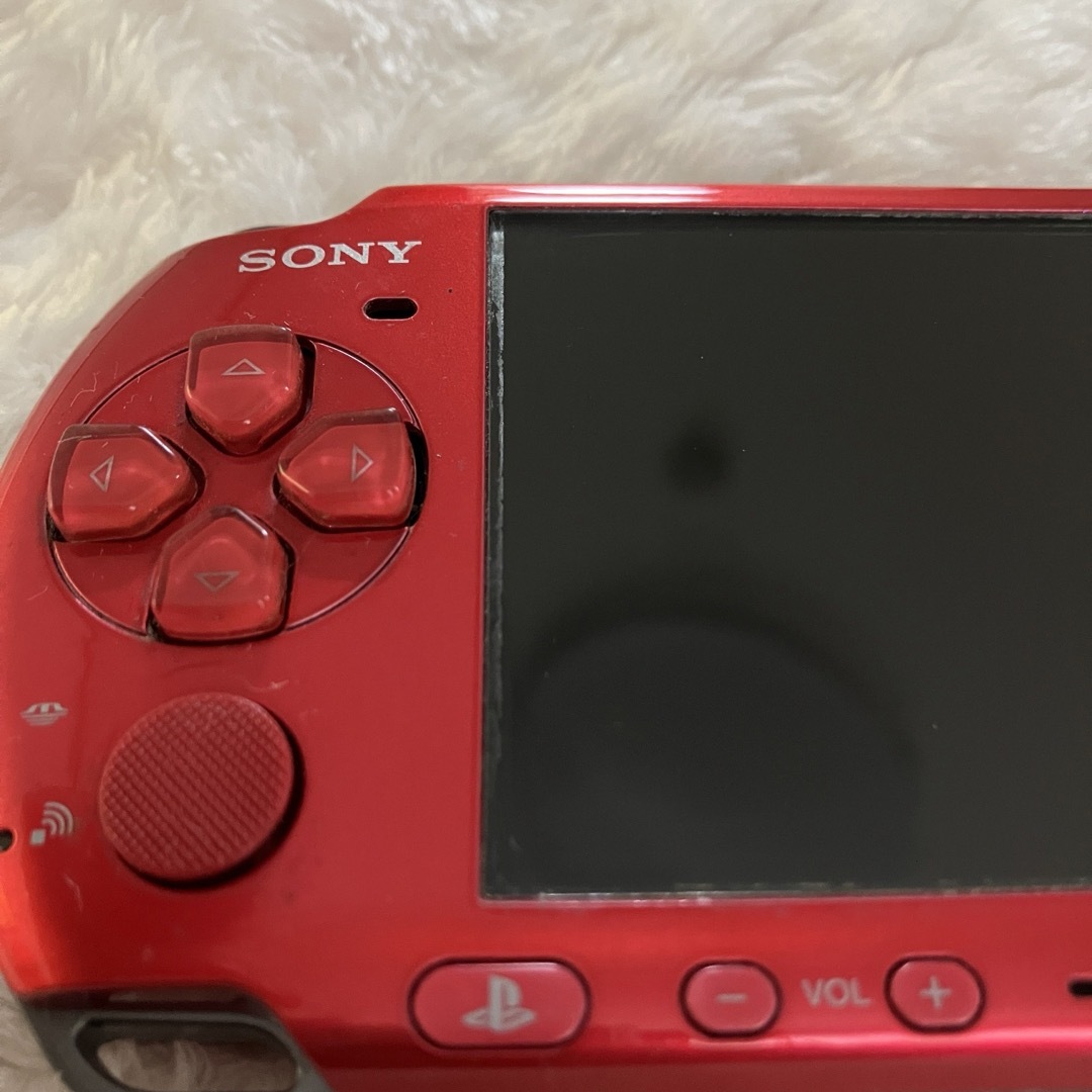 PlayStation Portable(プレイステーションポータブル)のPSP3000 ジャンク品　PlayStationPortable  エンタメ/ホビーのゲームソフト/ゲーム機本体(携帯用ゲーム機本体)の商品写真