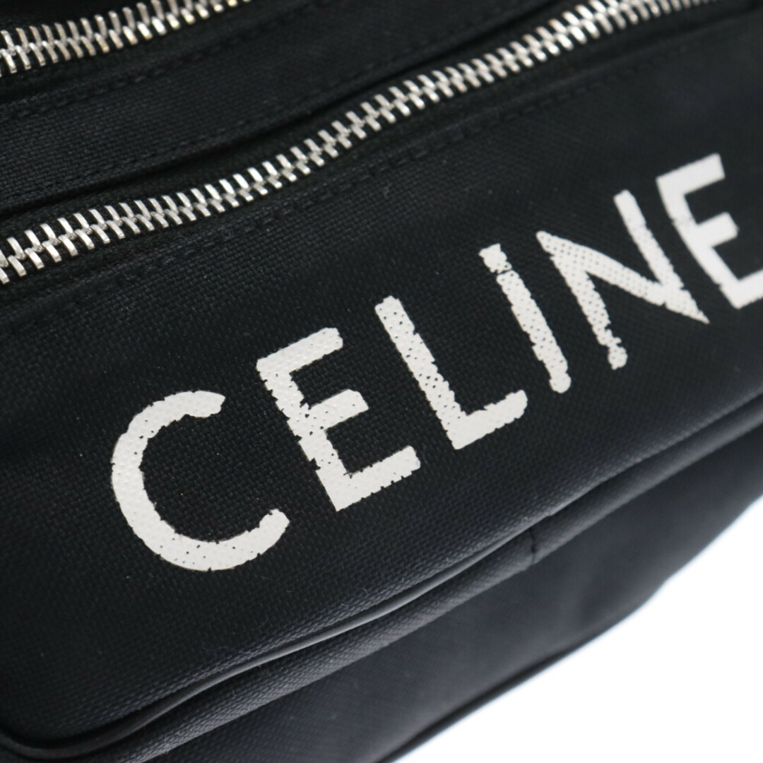 celine(セリーヌ)のCELINE セリーヌ フロントロゴ ダブルジップ ボディバッグウェストポーチ 198682 DMT 38SI ブラック メンズのバッグ(ウエストポーチ)の商品写真