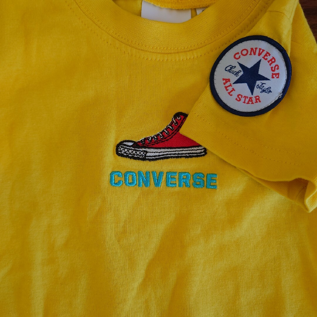 CONVERSE(コンバース)の【CONVERSE】　コンバース　80 半袖　Tシャツ　黄色 キッズ/ベビー/マタニティのベビー服(~85cm)(Ｔシャツ)の商品写真