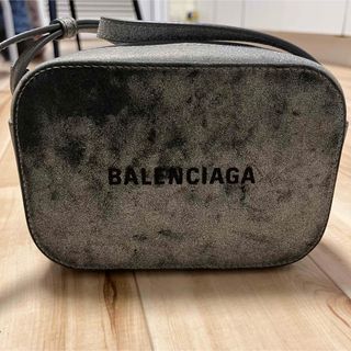 バレンシアガ(Balenciaga)のバレンシアガ　カメラバッグ　エブリデイ　シルバー　グリッター(ショルダーバッグ)