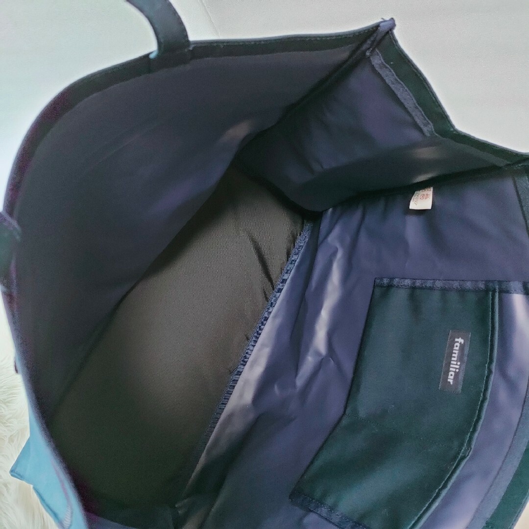familiar(ファミリア)のRUI様専用ファミリア 大容量 トートバッグ お受験 面接 私立  紺色 レディースのバッグ(トートバッグ)の商品写真