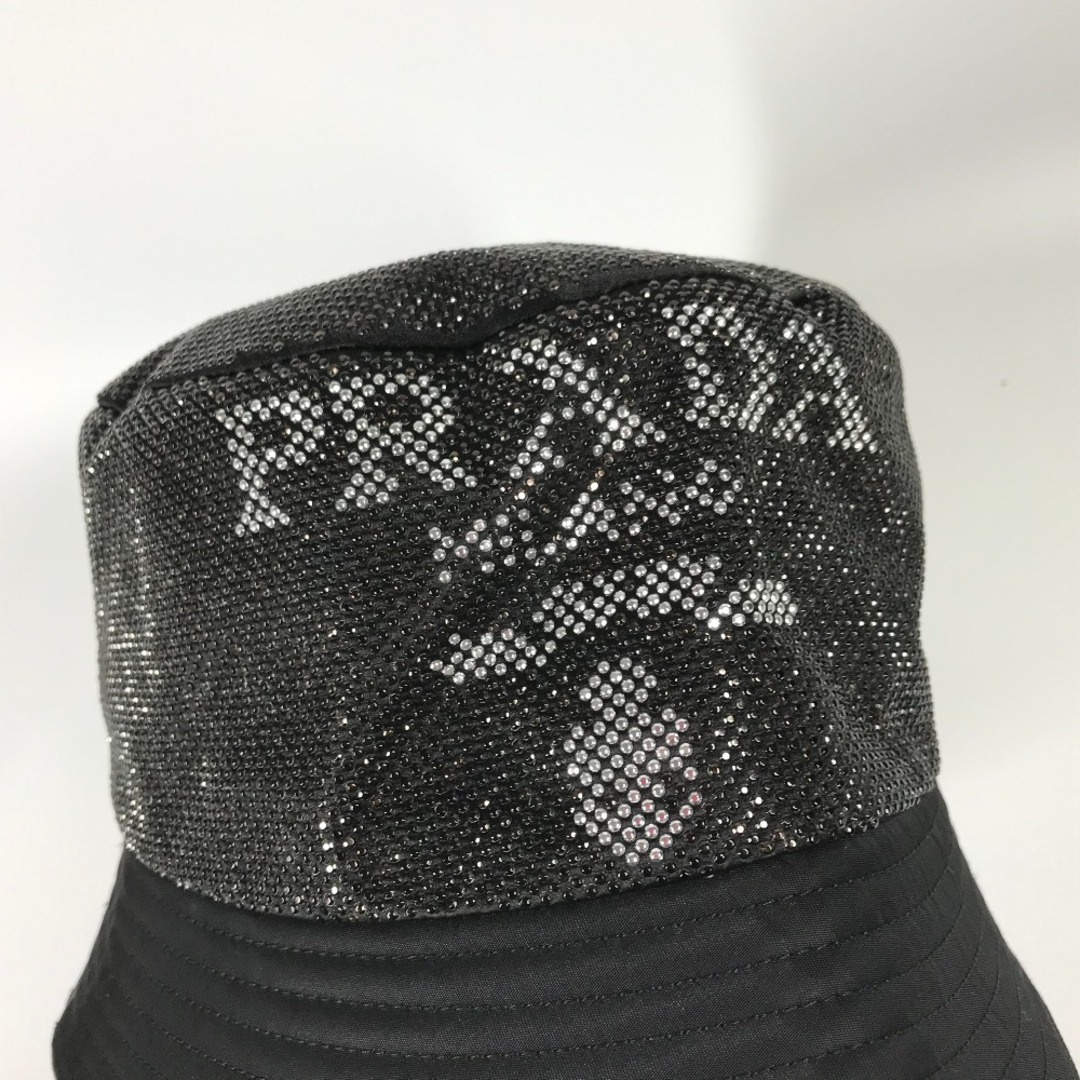 PRADA(プラダ)のプラダ PRADA ロゴ スタッズ 1HC137 ハット帽 帽子 バケットハット ボブハット ハット ナイロン ブラック 未使用 メンズの帽子(ハット)の商品写真