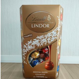 リンツ(Lindt)の【Happy様専用】リンツリンドールチョコレート ゴールド 計30個(菓子/デザート)