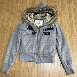 Abercrombie&Fitch - Abercrombie & Fitch パーカー ネイビー Sの通販