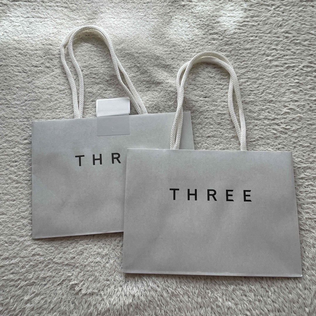 THREE紙袋 レディースのバッグ(ショップ袋)の商品写真