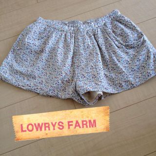 ローリーズファーム(LOWRYS FARM)のローリーズ♡小花柄キュロット(キュロット)