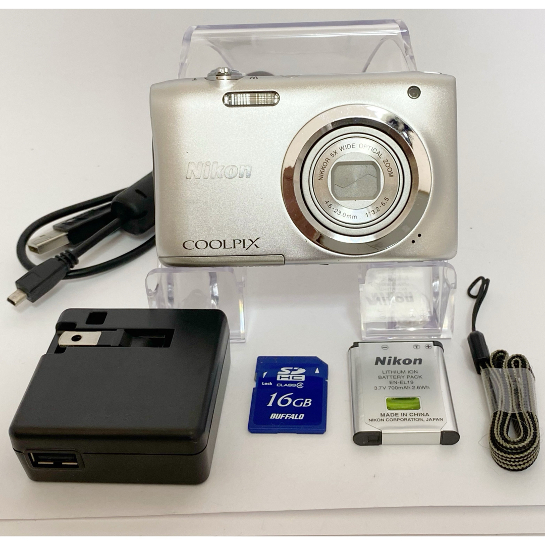 Nikon - Nikon coolpix A100 ニコン デジタルカメラ 【SDカード付】の ...