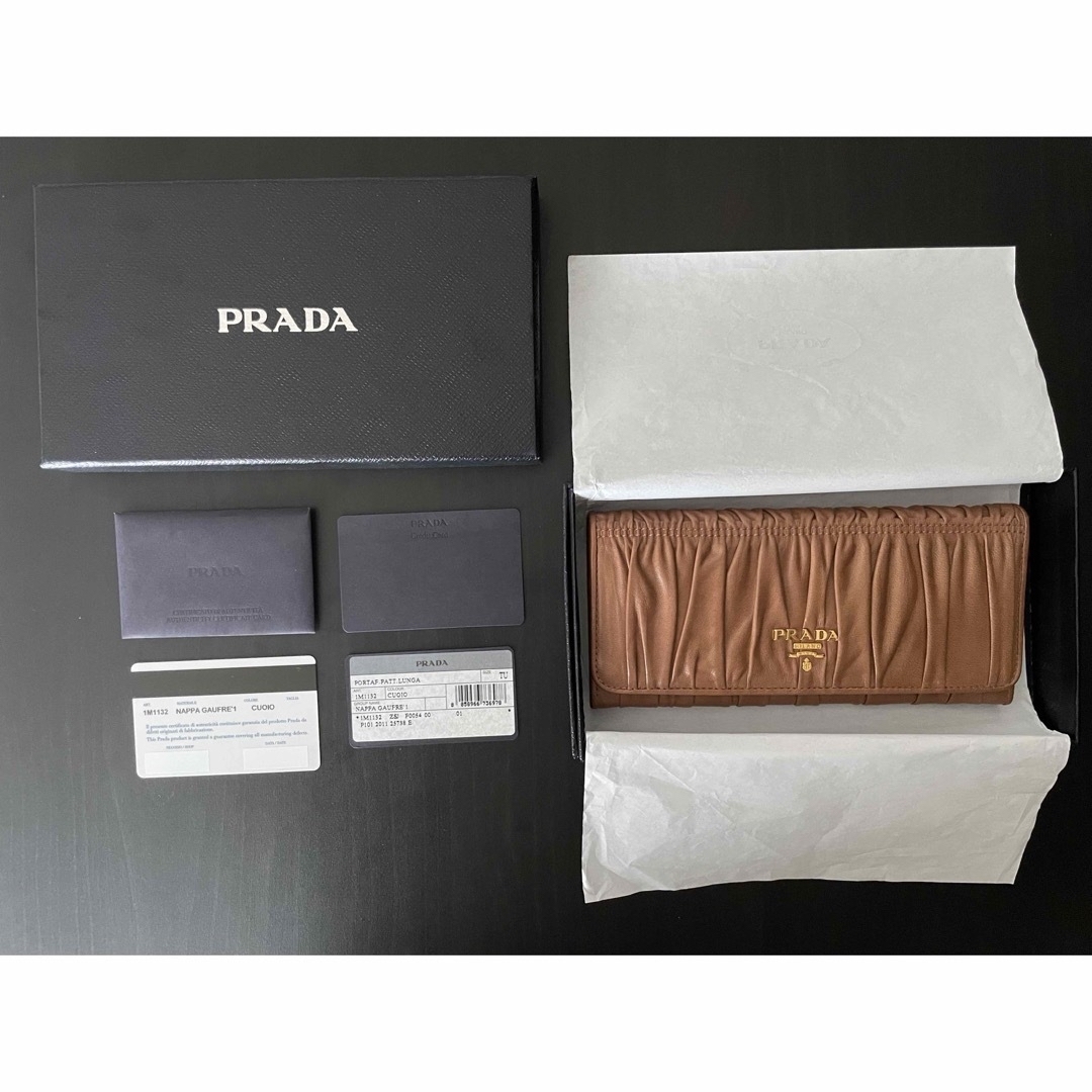 PRADA(プラダ)のPRADA プラダ 1M1132 NAPPA 長財布 新品未使用(確認事項あり) レディースのファッション小物(財布)の商品写真
