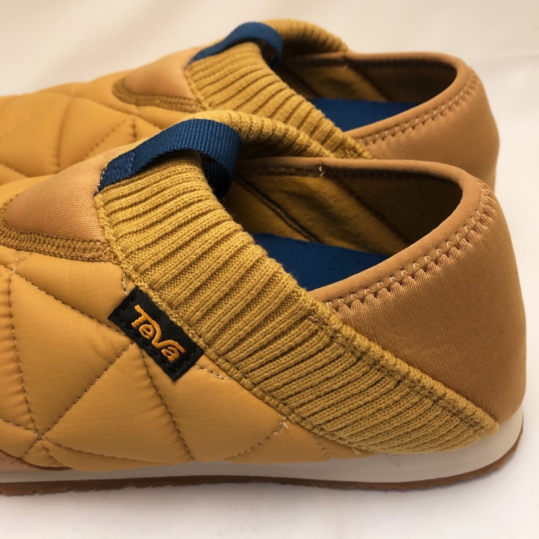 Teva(テバ)の新品 TEVA メンズ スリッポン EMBER MOC ブラウン 27.0cm メンズの靴/シューズ(スニーカー)の商品写真