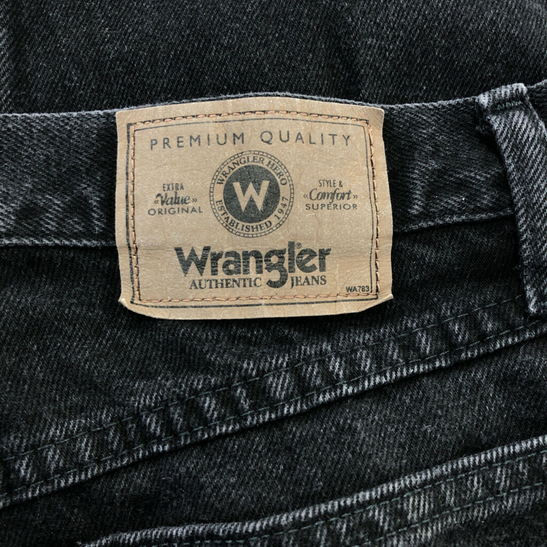 Wrangler(ラングラー)のWrangler ラングラー ストレート デニムパンツ ボトムス アメカジ ブラック (メンズ 32×32) 中古 古着 P6772 メンズのパンツ(デニム/ジーンズ)の商品写真