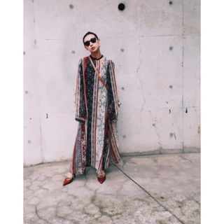 アメリヴィンテージ(Ameri VINTAGE)の2WAY ETHNIC FLOWER GOWN DRESS(ロングワンピース/マキシワンピース)