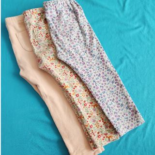 ユニクロ(UNIQLO)のユニクロレギンス3枚セット③　90センチ(パンツ/スパッツ)