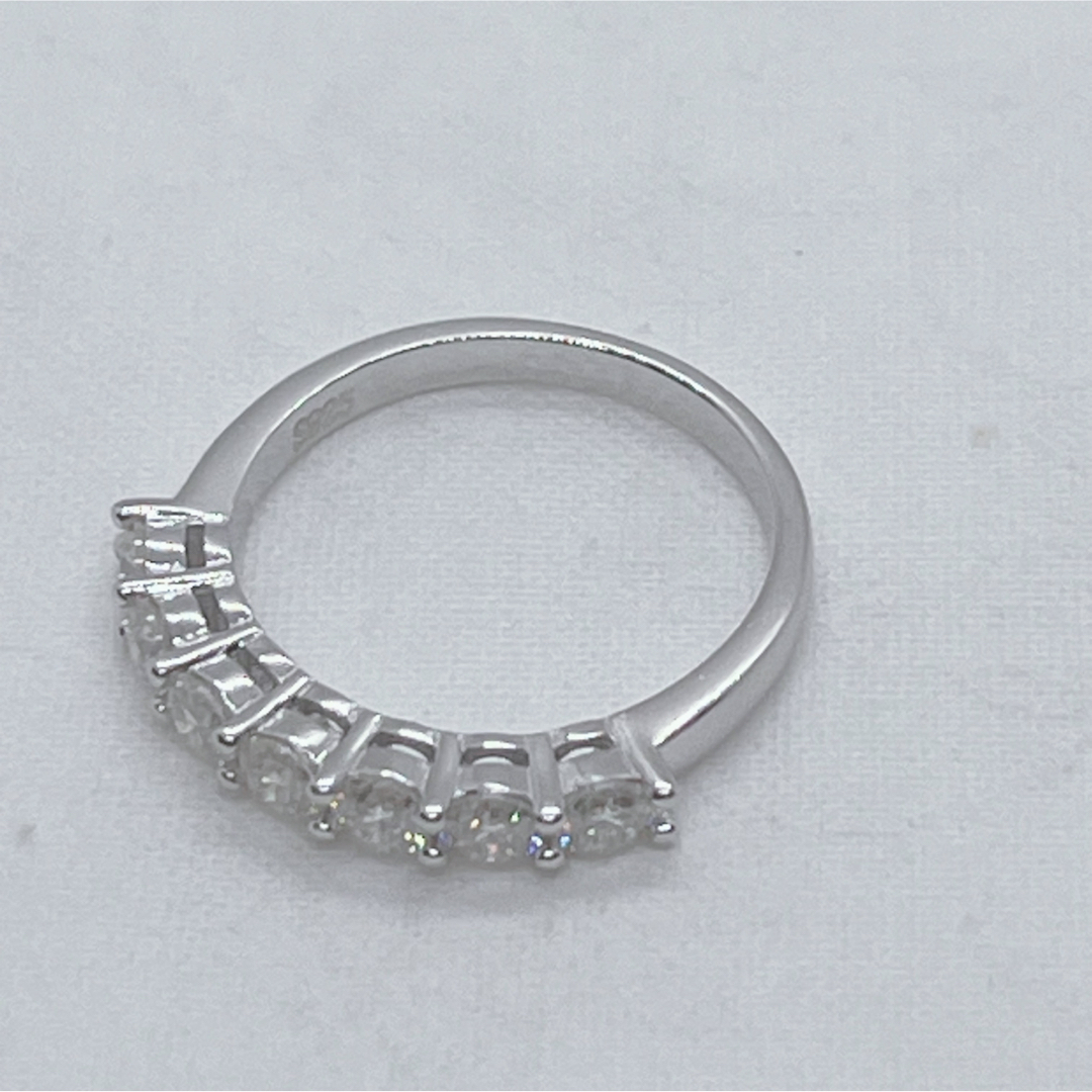 10号　モアサナイト　リング　指輪　0.7ct  S925  ハーフエタニティ レディースのアクセサリー(リング(指輪))の商品写真